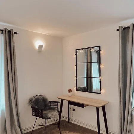 Marvellous Cozy In Old Center Town ヴィラ ブラショフ